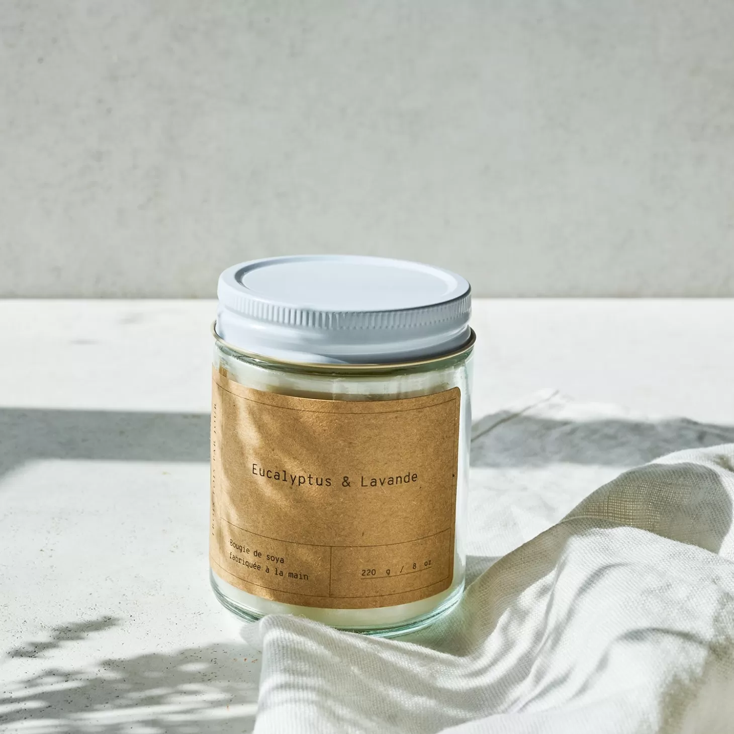 Trois fois par jour Bougie De Soya - Eucalyptus & Lavande Flash Sale