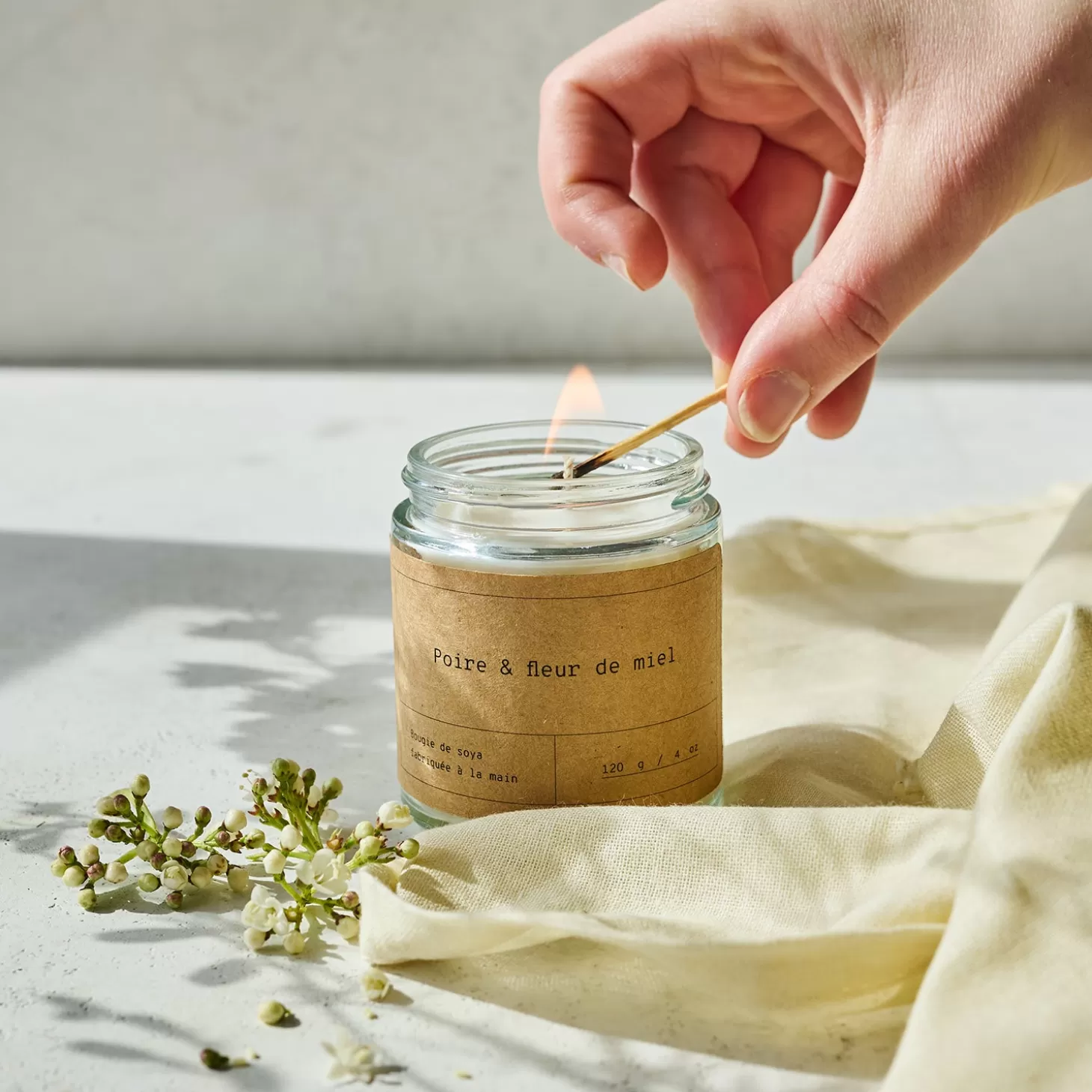 Trois fois par jour Bougie De Soya - Poire & Fleur De Miel Cheap