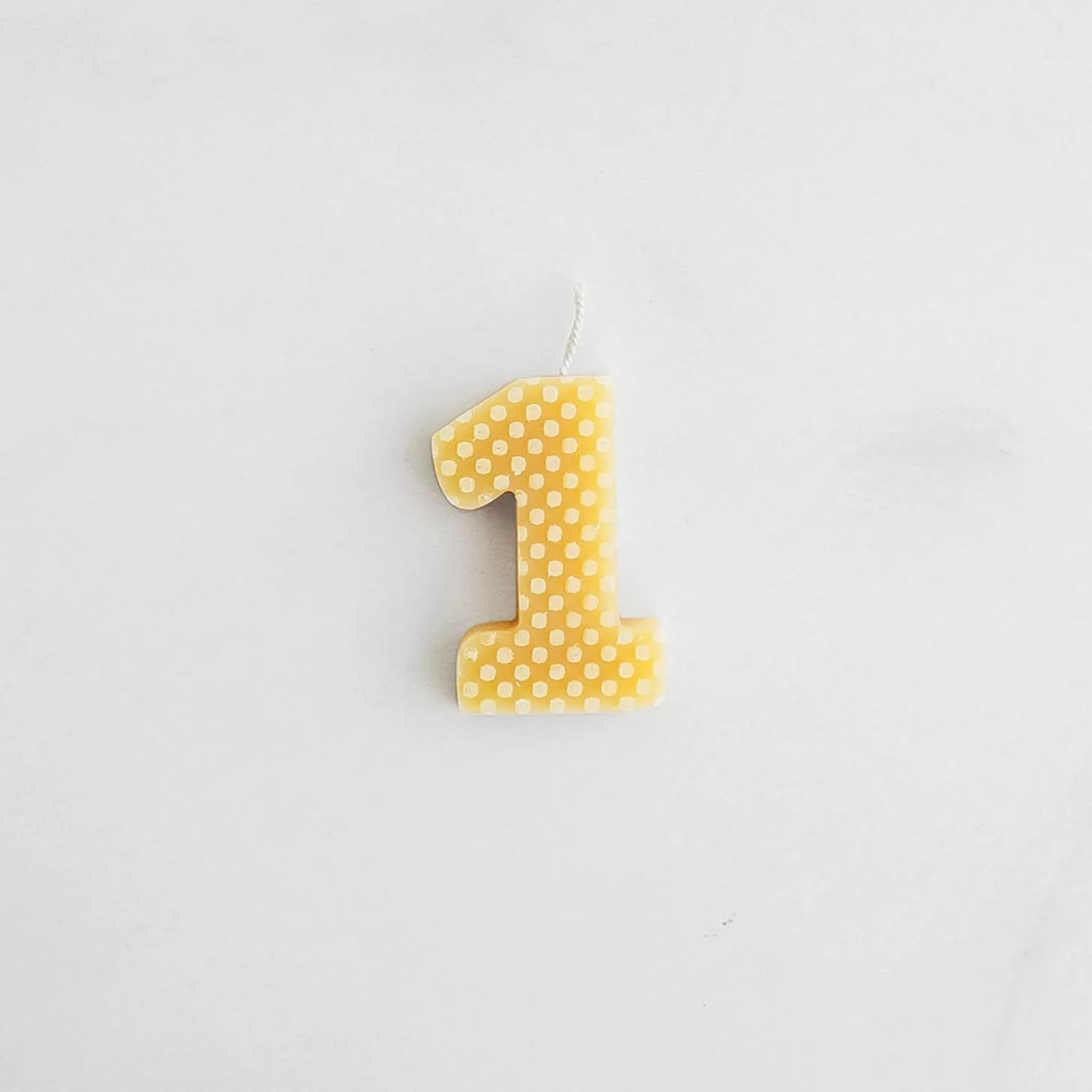 Trois fois par jour Bougies D'Anniversaire En Cire D'Abeille (Chiffres 0 A 9) Online
