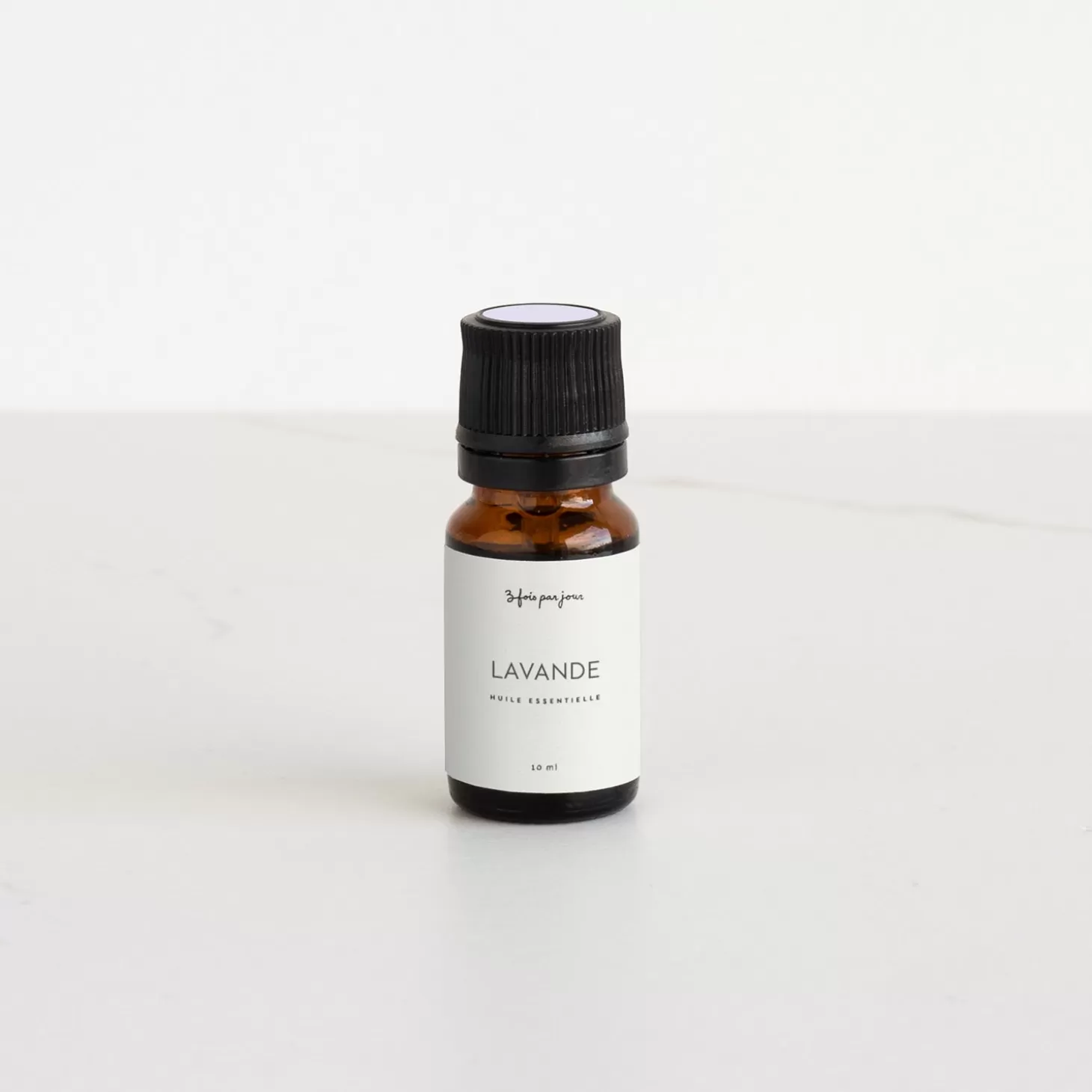 Trois fois par jour Huile Essentielle Lavande Flash Sale