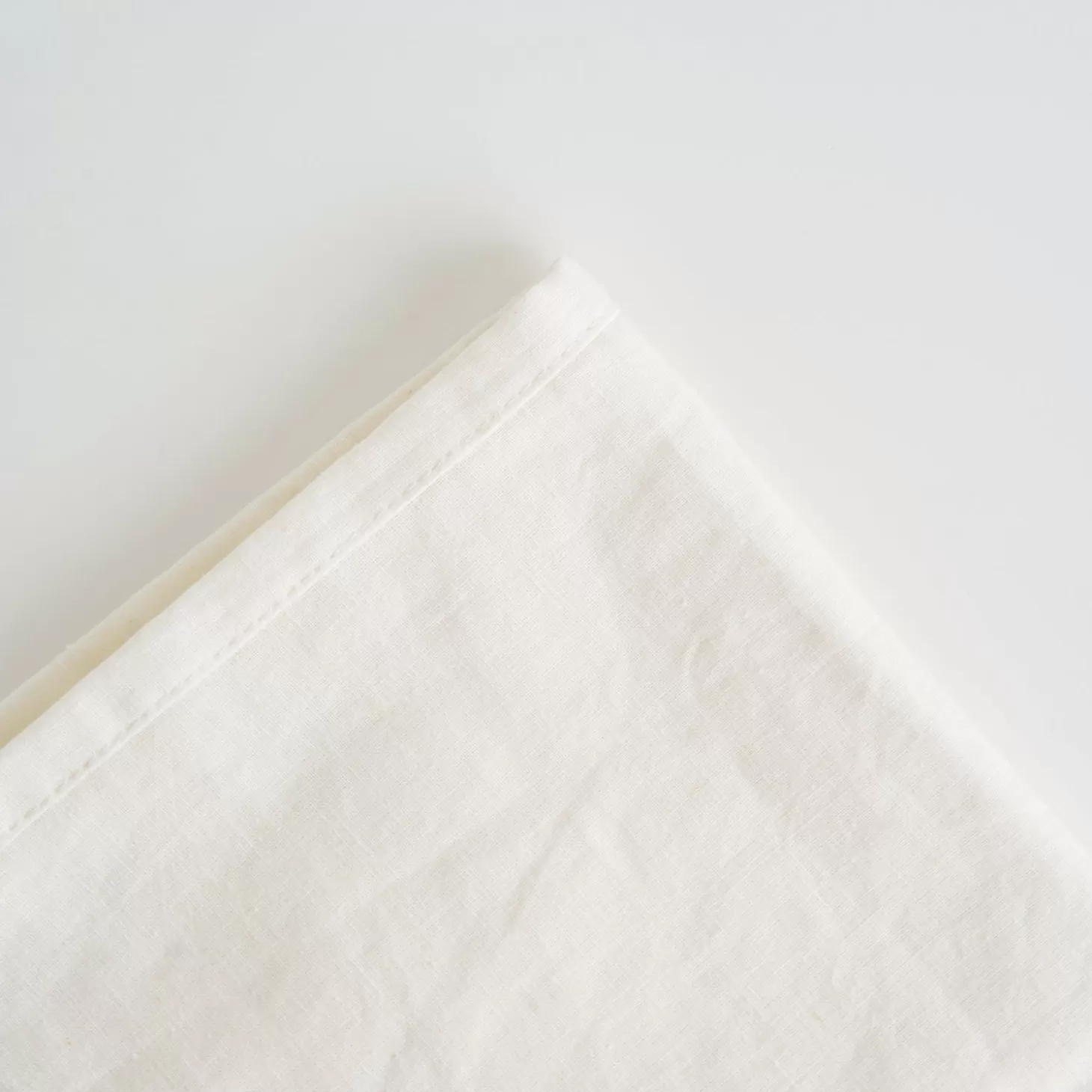 Trois fois par jour Nappe En Lin — Blanche Store